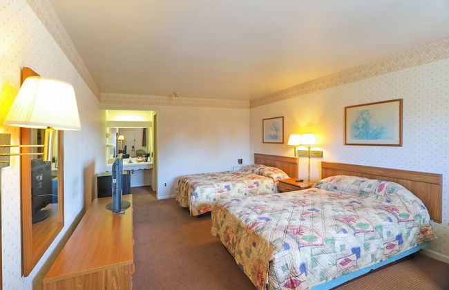 Hotel O Relax Inn Lewisburg near I-64 - Photo 15