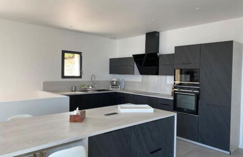 Splendide villa vue mer 180° à 500 m de la plage - Foto 45