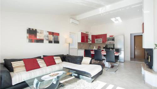 Three-Bedroom Apartment In Ostrvica - Foto 2