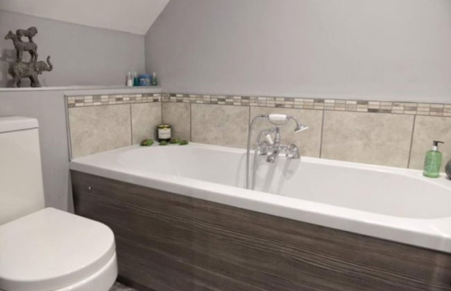 Cosy & Spacious Cottage in Scenic Village With Pub - Foto 18