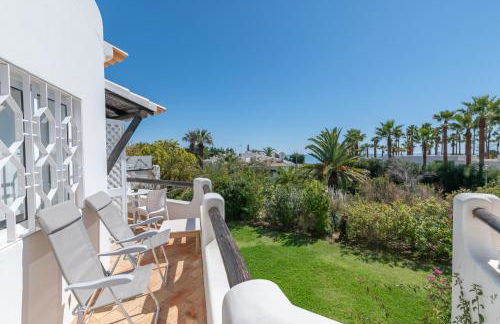 Ocean Vista Retreat with Beach & Pool Access by Drago Rentals - Foto 18