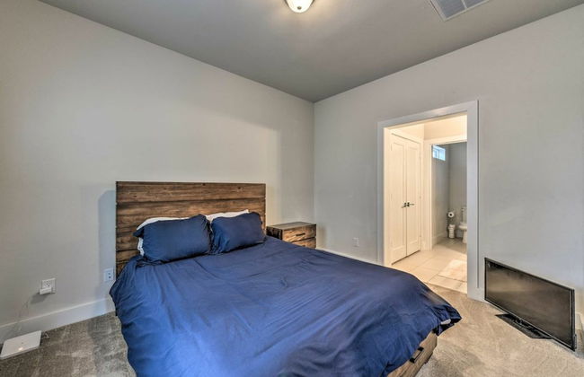 Brand New 3 Story Modern Home - Foto 6