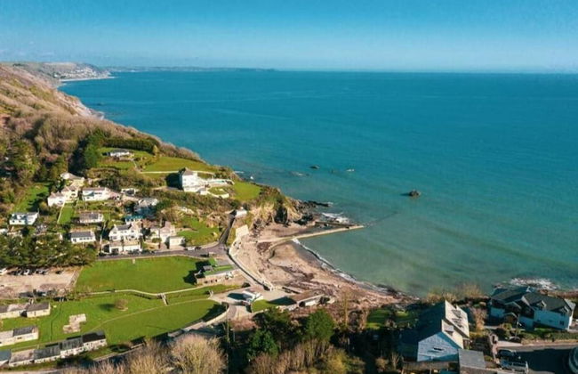 Sea View - 1min to Beach - Dog Friendly - 4 Guests - Foto 12