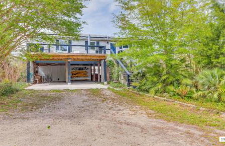 Milton Waterfront Home with Dock & Outdoor Kitchen - Foto 27