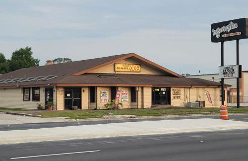 Twin Pines Studios - Photo 34