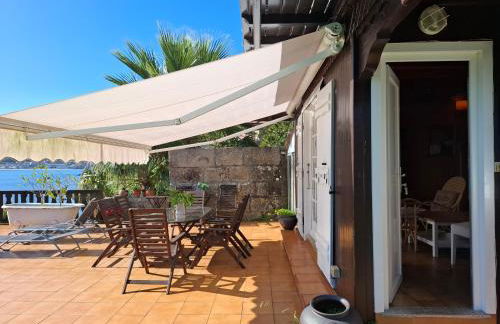 Casa de madera sobre el mar - Foto 7