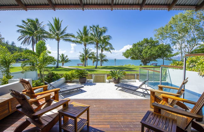 Beached on Magnetic - Photo 1