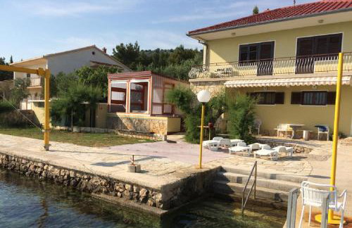 The beach house in Tribanj - Foto 10