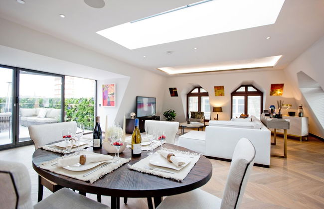 3-bed Rooftop Penthouse - Photo 24