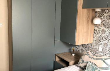 Bel appartement chaleureux 2 personnes proche des plages et des commerces - Photo 2