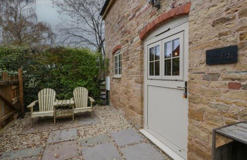 The Cow Shed - Photo 1