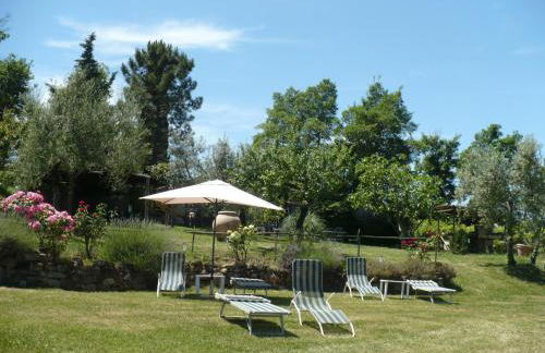 Villa with private swimming pool and private garden in quiet area, panoramic views - Foto 11