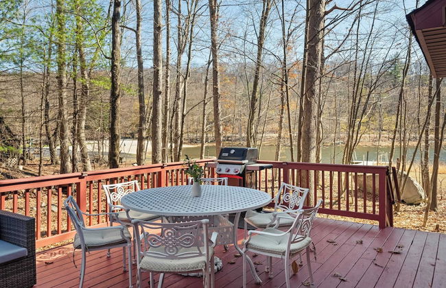 Pirate-themed Lakefront Home w/ Kayaks, Game Room, Views & Hidden Treasure Hunt - Foto 32