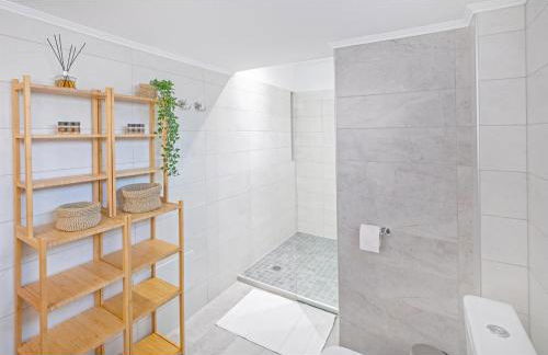 Omalia Apartment - Photo 33