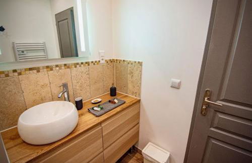 Apartment Leonie's Gîte Moulin de Tartay in Avignon by Interhome - Photo 13