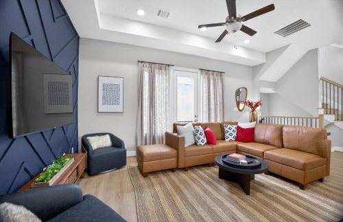 Urban EaDo Retreat - 3BR Townhome w Deck - Foto 15