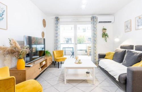 Le Barcelone, Beau T2, Clim, Terrasse,Centre ville - Foto 3