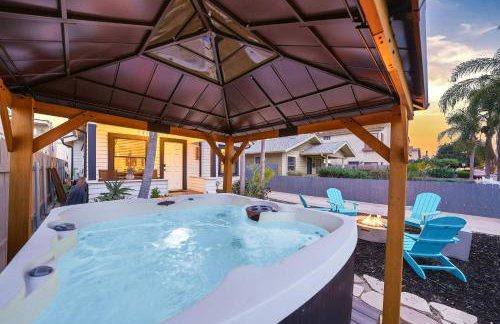 Mid-City 2BR Retreat Firepit Nights with Free Parking - Photo 3