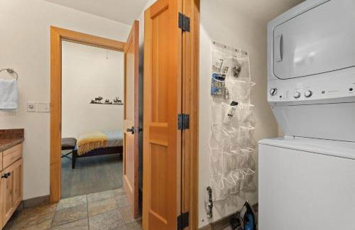 Spacious Dtwn Estes Park Loft Condo 4 Mi to RMNP - Foto 19