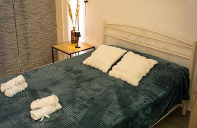 Bill and Dim in Xrisoupoli - Photo 19