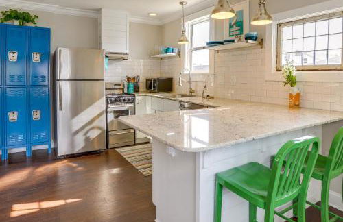 Bright St Petersburg Apartment, Walk to Downtown! - Foto 2