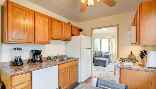 30 Day Minimum - Entire House - Washer & Dryer and AC - Foto 2