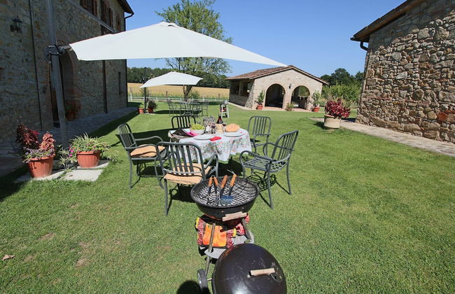 Apartment in Todi With Pool & History - Photo 13