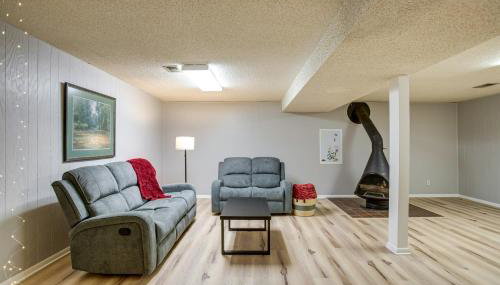 Gather Family! Home with Fenced Yard in Wheat Ridge - Foto 3