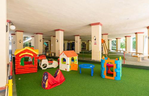 Sea Front Beach Studio Apartment - Foto 11