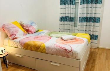 Chambre chez Flore, Versailles Thoiry, France, miniature - Foto 16