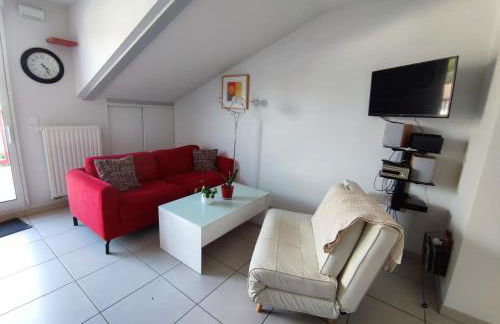 Location de charme T3 au 2e étage et dernier étage - Foto 4