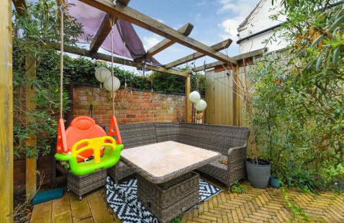 Convenient 3-Bed Near Bingham Station & Town Centre - Foto 36