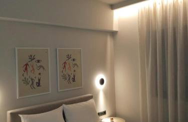 Simple, Calm and Luxurious - Photo 24