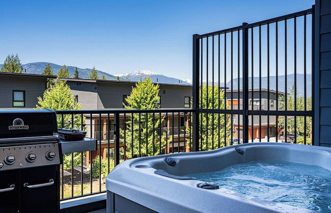 Hemlock Hangout By Revelstoke Vacations - Photo 30