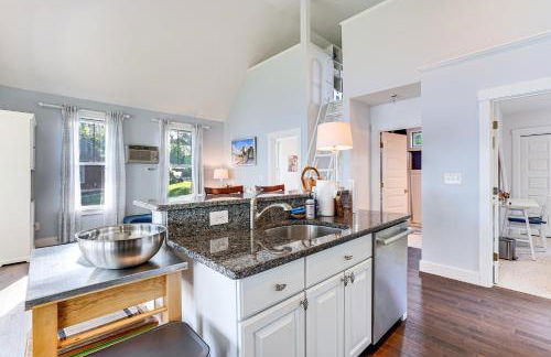 Waterfront Cottage in Summer Village with Grill - Foto 13