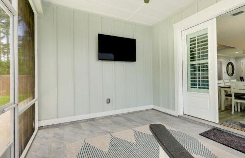 Bright Foley Home with Patio - 7 Mi to Wharf and Beach - Foto 24