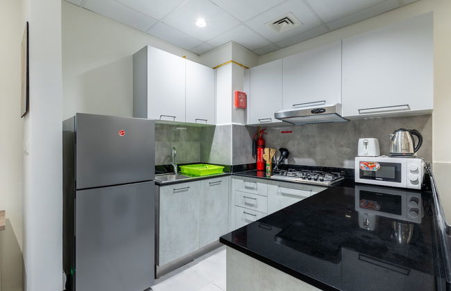 SuperHost - Comfort 1BR Centurion Onyx Retreat with Balcony - Foto 8