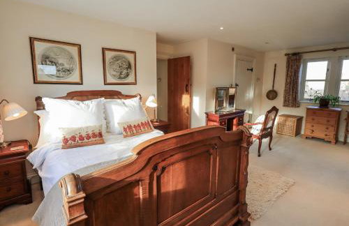 Orchard House - Photo 19