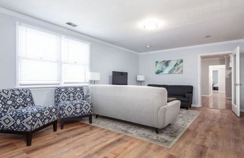 Beautiful Remodeled Penthouse Unit in Old Town - Foto 3