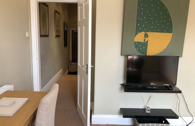 Lovely 1 bed Apartment - Foto 6