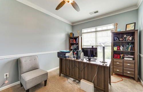 Spacious Family Home with Patio in Graniteville! - Foto 12