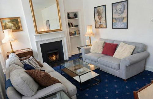 Be in the front row - Royal Mile 3 bedroom apartment - Photo 5
