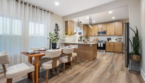 Elevated Gem - Sleeps 12 - 20 mins to Downtown Chicago - Foto 5