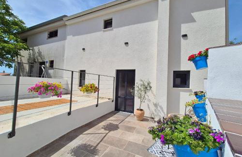 Cozy cottage with seaview and parking ideal for small family - Photo 8