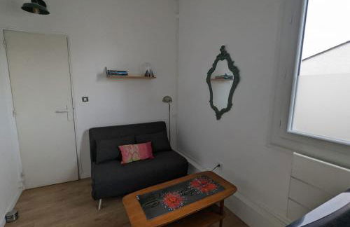 Maisonnette avec petite cour - Foto 6