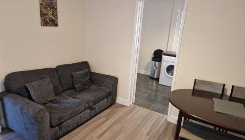 Washington's Garnet 2-bedroom house - Photo 3