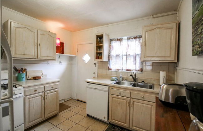 The Savannah Belle Forsyth Park A Side - Foto 15