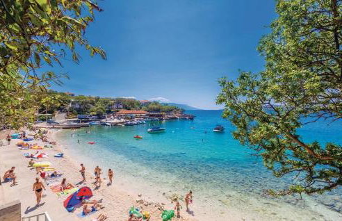 Beachfront apartment with pool, panoramic sea view - by Traveler tourist agency Krk - ID 2390 - Foto 9