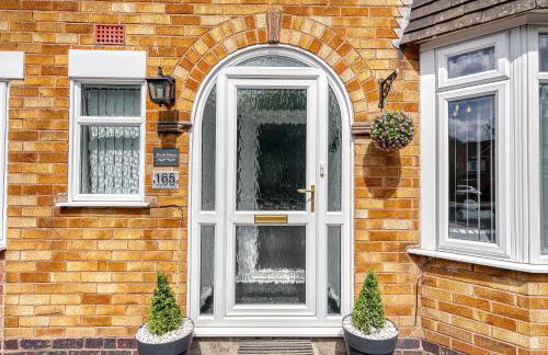 Elegant 5 Bed House - Sleeps 9, Central Solihull, NEC, JLR, HS2, Resorts World, Airport Business and Leisure Stays, - Foto 42