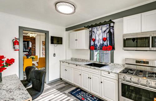 Walkable Location, 8 Mi to MetLife Teaneck Escape - Foto 12